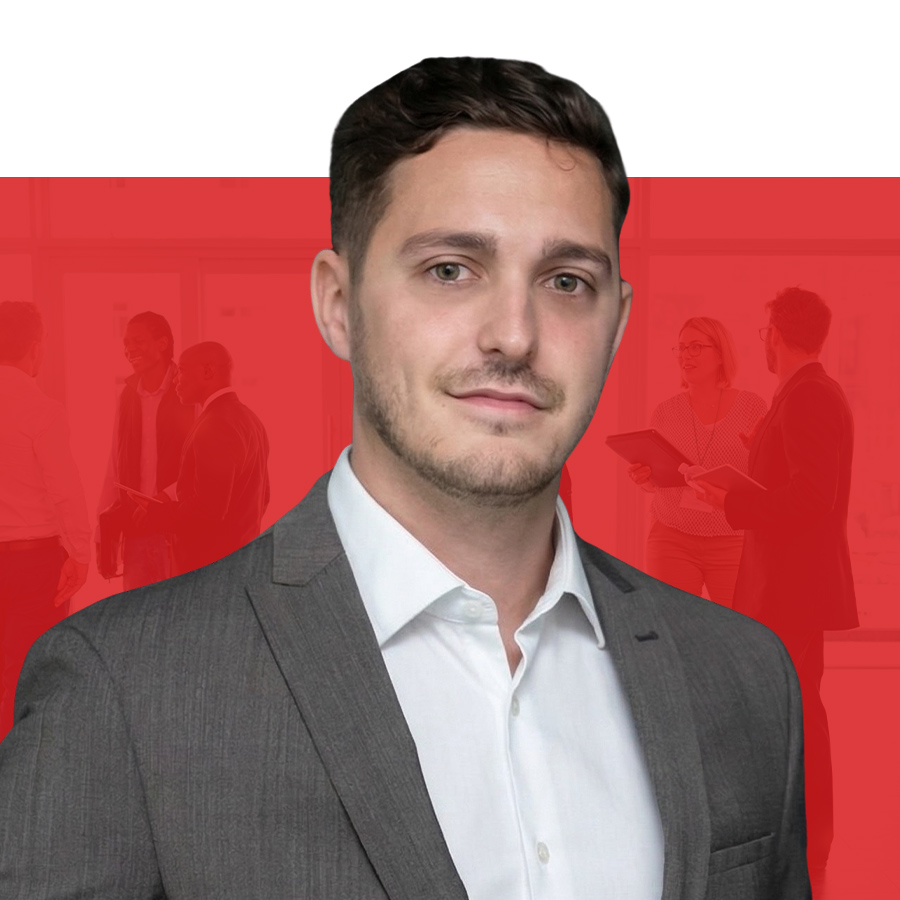 David Weber ADVOS Rechtsanwalt Düsseldorf David Weber Rechtsanwalt bei ADVOS im grauen Anzug